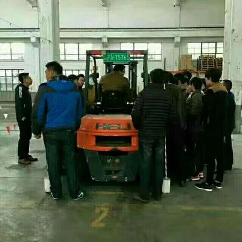 周莊鎮(zhèn)復(fù)審叉車證叉車駕駛技術(shù)培訓(xùn) 零基礎(chǔ)學(xué)習(xí)安全靠譜