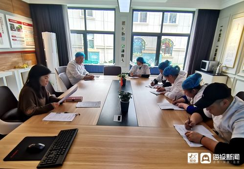 東營區(qū)實驗幼兒園開展食堂從業(yè)人員安全培訓(xùn)